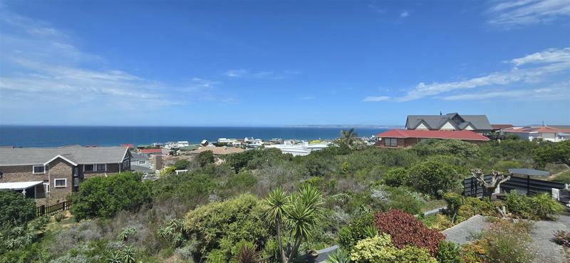 4 Bedroom Property for Sale in Reebok Western Cape